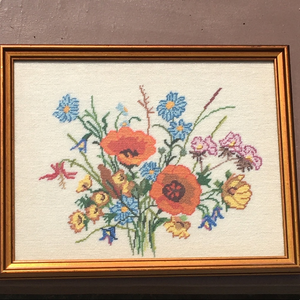 Vintage embroidery floral needlepoint wooden frame